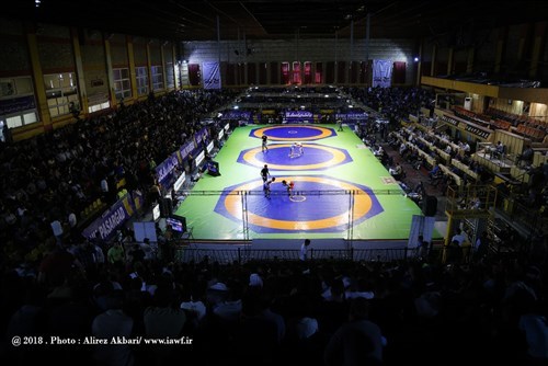 برگزاری مسابقات در 10 وزن