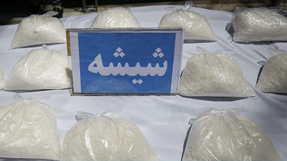سواری با بار ۹۹ کیلو شیشه در بهبان متوقف شد