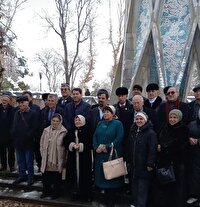 بازدید تور گردشگری ادبی تاجیکستان از جاذبه‌های نیشابور