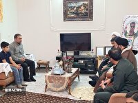 دیدار فرماندهان سپاه لرستان با دو خانواده شهید پدافند هوایی ارتش و سپاه