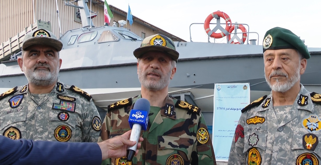 تقویت توان رزم نیروی دریایی ارتش با دستاوردهای جدید در بندرعباس تقویت توان رزم نیروی دریایی ارتش با دستاوردهای جدید در بندرعباس