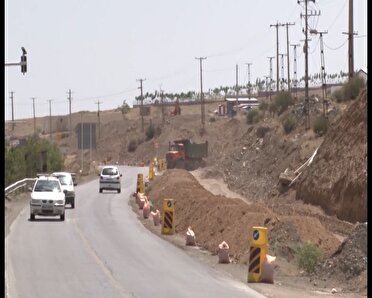 بهسازی و تعریض جاده روستای باغ یک بخش خلجستان قم به تفرش